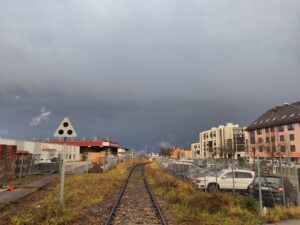 Winter view of rails and Nyon
